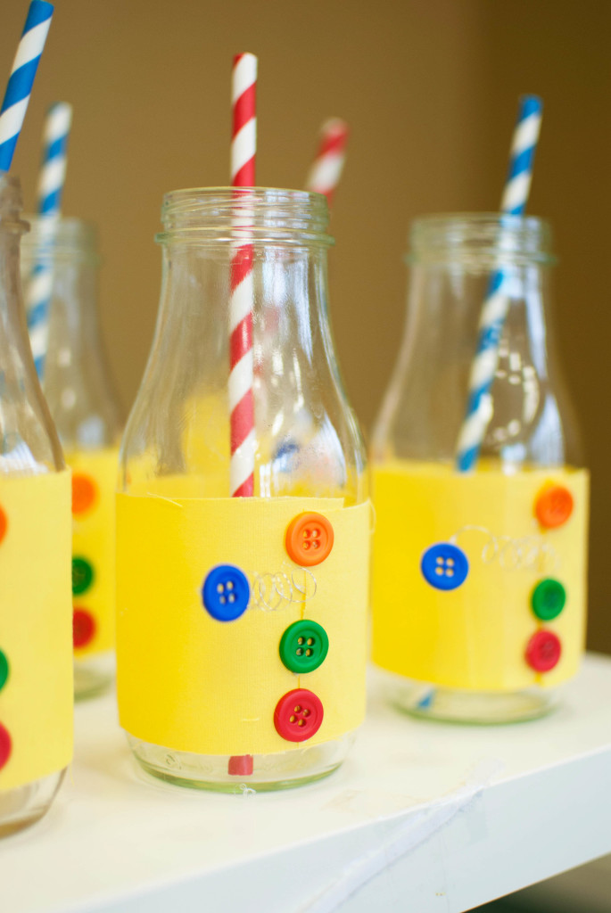 Pete the Cat and his four groovy buttons birthday party